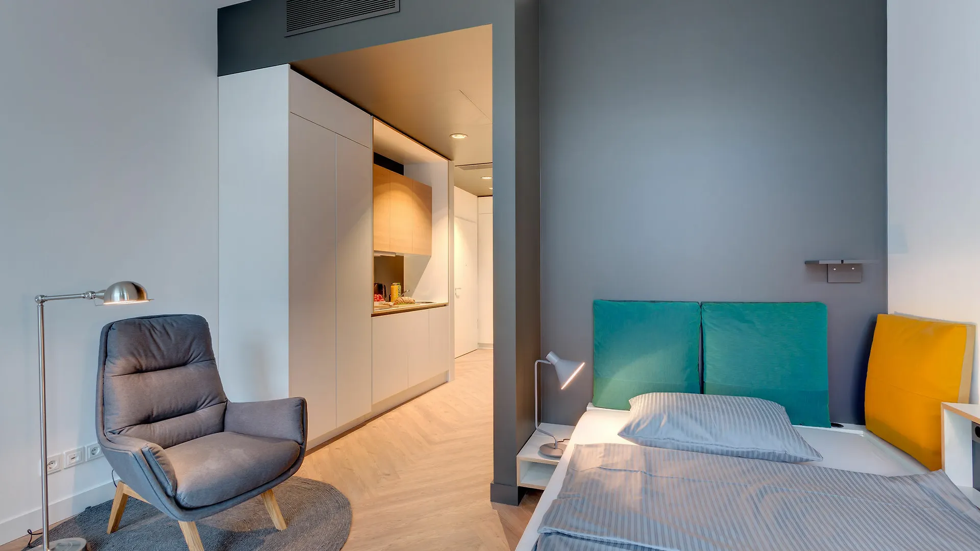 *** Aparthotel Smartments Berlin City West Germany