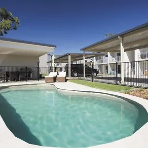 **** Aparthotel Oaks Australia