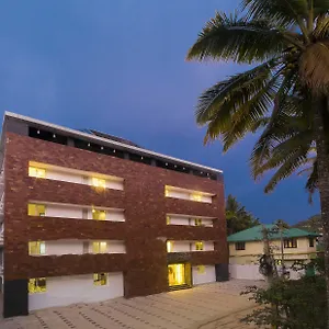 **** Hotel Summit Hampton India